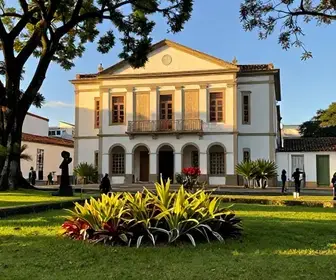 Cultura e Memórias: Descubra o Memorial Câmara Cascudo em Natal Cultura e Memórias: Descubra o Memorial Câmara Cascudo em Natal