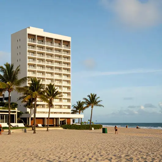 Descubra o Apart-hotel Ponta Negra Beach beira-mar