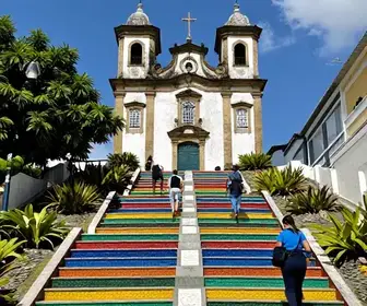 Escadaria de Mãe Luiza: Um Patrimônio Cultural em Natal – RN